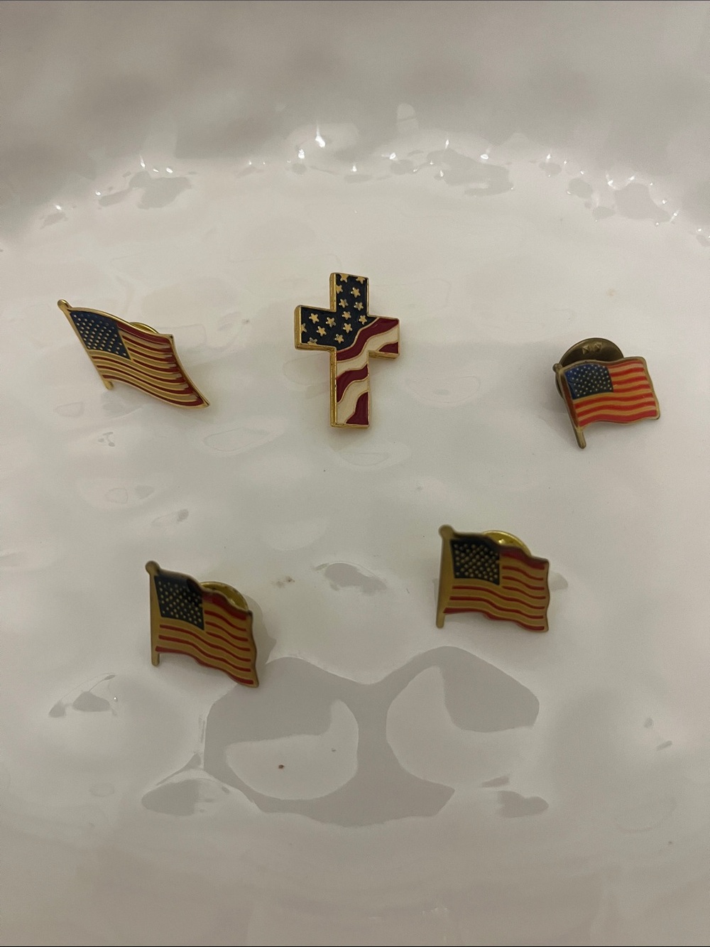 American Flag Enamel Pins - Set of 5
